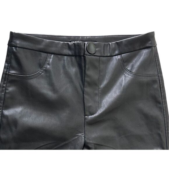 Zara Women’s Black‎ Faux Leather High Rise Pants Size Small - Picture 2 of 9